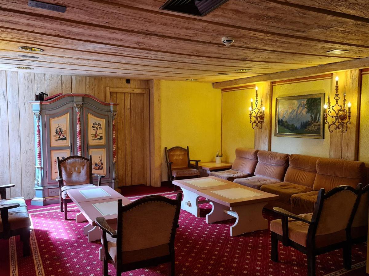 Das Kronen Hotel Seefeld in Tirol Kültér fotó